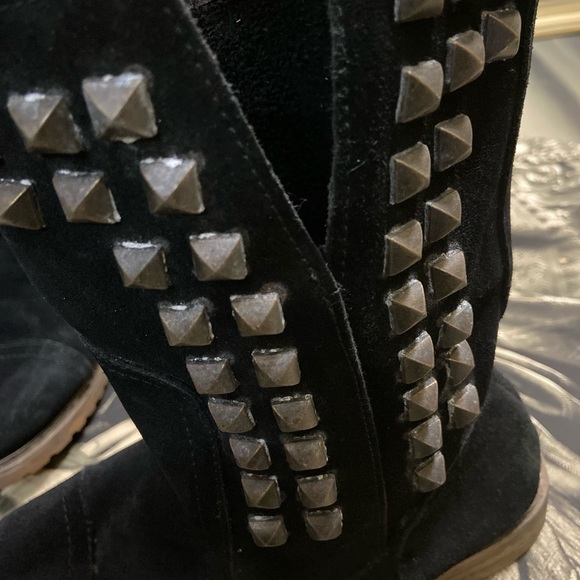 Winter Rockstudd Boot. Size - 38. Colour - Black - Picture 10 of 11